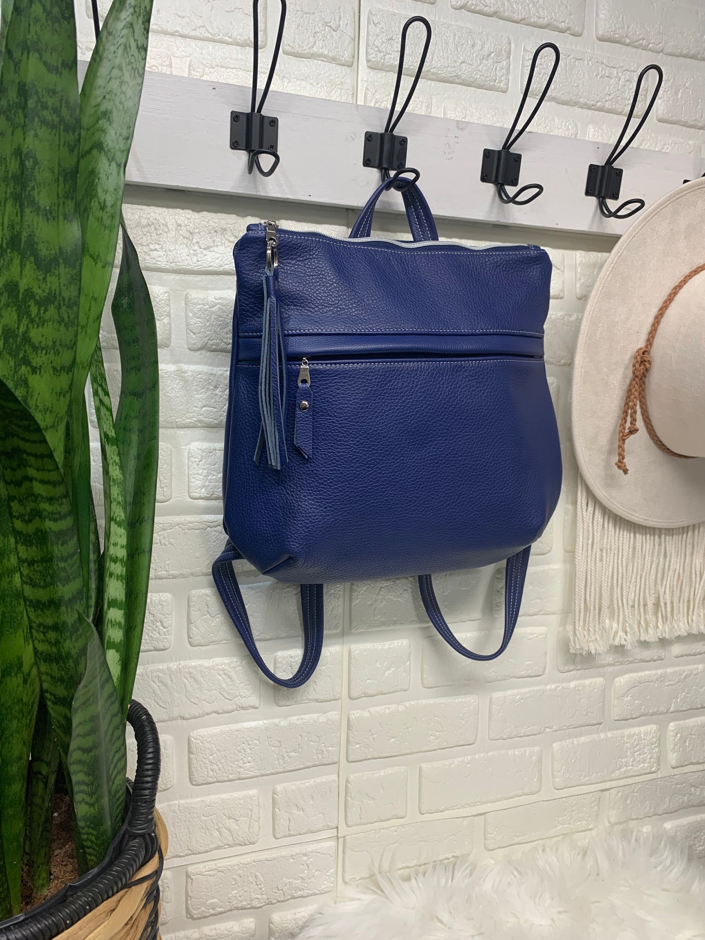 Pearl Backpack cobalt blue genuine leather
