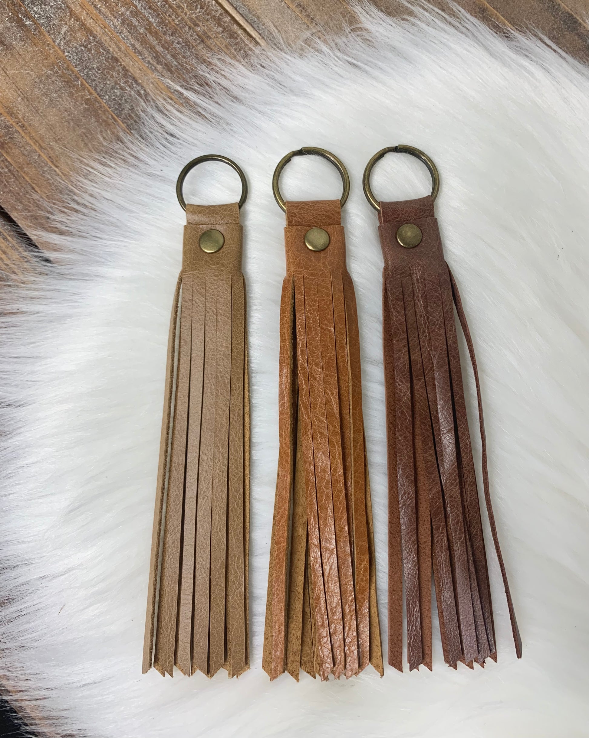 Distressed brown Leather tassel, single leather purse charm, leather k –  pinkcharmsdesigns